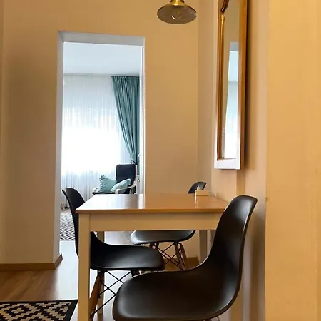 Super And Homey Daire Bükreş