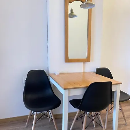 Super And Homey * Bükreş