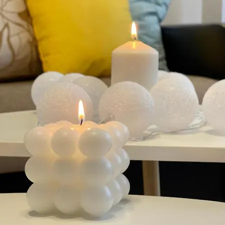 Apartment Super And Homey